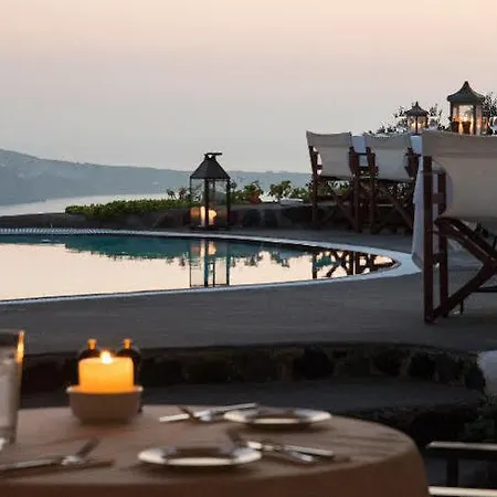 Perivolas Traditional