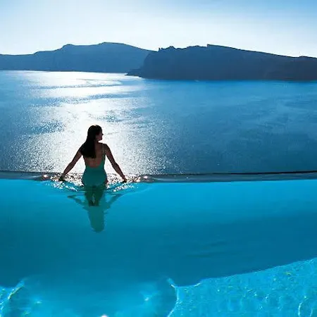 Perivolas Traditional 5*