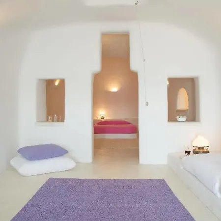 Perivolas Traditional 5*