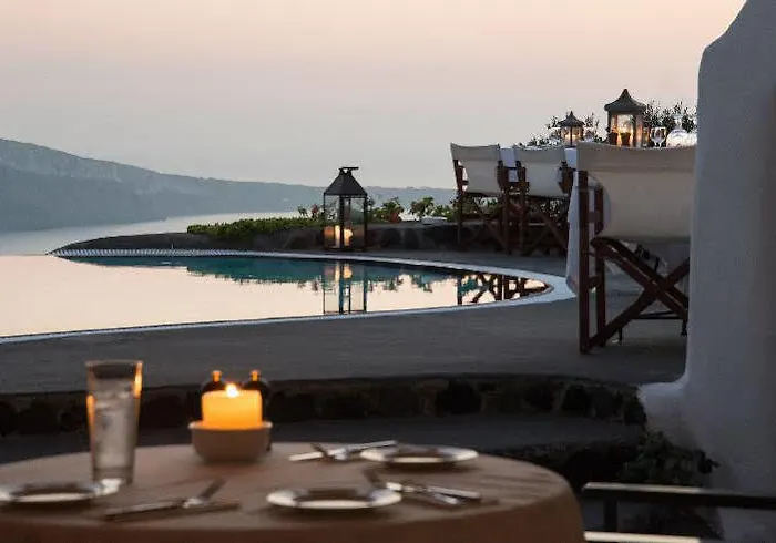 Perivolas Traditional